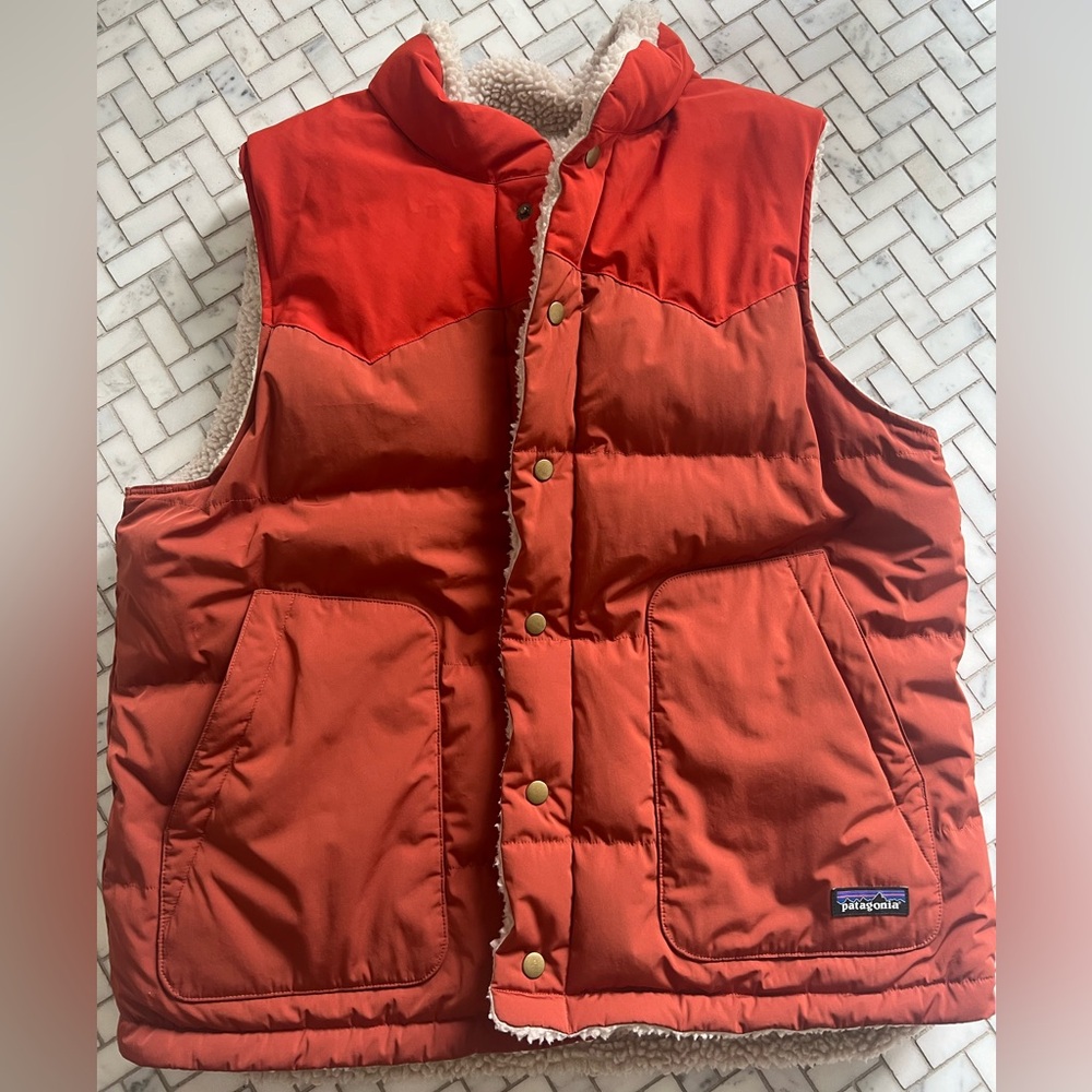 Patagonia reversible shearling vest XL